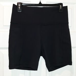 Athleta "Salutation 7" Short In Powervita" Shorts 2019